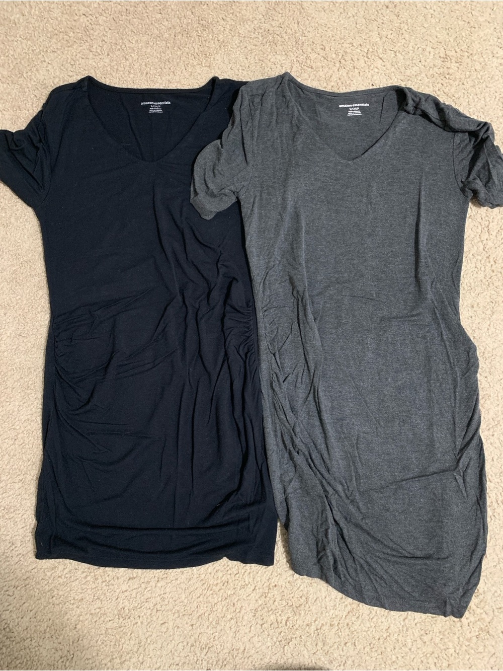 Amazon Essentials Maternity V-Neck Tunic Tops - Black & Heather Gray